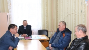 Глава администрации Цивильского района Александр Казаков провел прием граждан по личным вопросам в Богатыревском сельском поселении