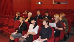 И.о. министра культуры Чувашии Константин Яковлев провел рабочую встречу с руководителями театрально-концертных учреждений