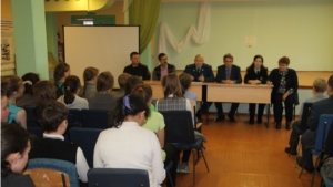 Глава администрации и прокурор Шумерлинской межрайонной прокуратуры встретились с жителями Шумерлинского района