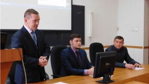 Глава администрации Шемуршинского района В.В. Денисов встретился со студентами Чувашской государственной сельскохозяйственной академии.