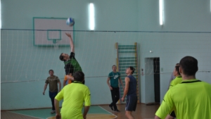 Волейбол в Трехизб-Шемурше