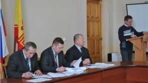 Встреча главы администрации Шемуршинского района с главами сельских поселений