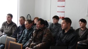 В Ядринском районе состоялся семинар по поддержке начинающих фермеров и семейных животноводческих ферм