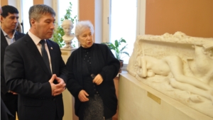 И.о. министра культуры Чувашии Константин Яковлев провел рабочее совещание в Художественном музее
