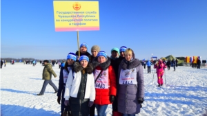 Сотрудники  Госслужбы Чувашии по конкурентной политике и тарифам  - активные участники «Лыжни России-2016»