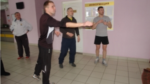 В канун Дня защитника Отечества  - спортивный праздник для мужчин системы образования Шумерлинского района