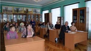 В центральной районной библиотеке прошел правовой час «Недвижимость: дарение, завещание»