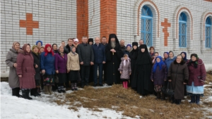 Владыка Феодор совершил Божественную службу в Батыревском районе