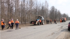 На территории Шумерлинского района продолжается ремонт дорог