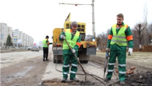 В Новочебоксарске начался ямочный ремонт дорог