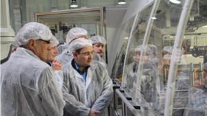 На заводе «Хевел» обсудили перспективы производства предприятиями Чувашии оборудования и компонентов для солнечных электростанций