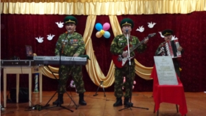Ансамбль из Башкортостана «Зелёные береты» объездил с концертом Шемуршинский район
