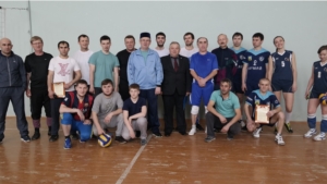 Состоялся турнир по волейболу среди команд национально-культурных объединений Чувашской Республики