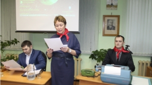 Татьяна Казакова принимает участие во Всероссийской акции «Ночь в архиве» в Госархиве современной истории