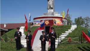 Праздничный митинг в селе Комсомольское