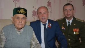 Поздравление ветерана войны на дому