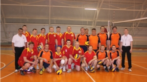 Товарищеский матч по волейболу между командами Кировской области и Чувашской Республики