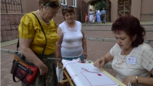 Чебоксарцы и гости столицы познакомились с секретами мастерства народных умельцев