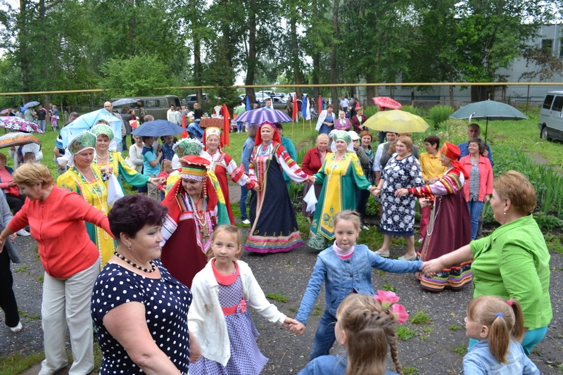 В свой престольный праздник село Козловка отметило День села