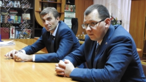 Комсомольский район посетил руководитель государственной жилищной инспекции Чувашской Республики – главный государственный жилищный инспектор Чувашской Республики Виктор Кочетков