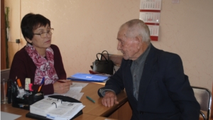 Депутат Госсовета Чувашии Николай Николаев провел выездной прием граждан по личным вопросам