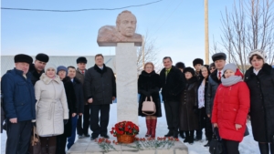 На слакбашевской земле состоялись  мероприятия в честь 105-летия народного поэта Чувашии Якова Ухсая