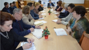Глава администрации Мариинско-Посадского района А. Мясников провел расширенное совещание по актуальным вопросам