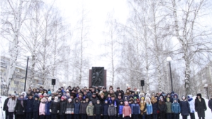 В Новочебоксарске состоялся митинг, посвященный победе в битве под Сталинградом