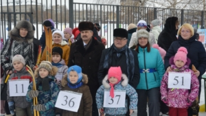 г.Новочебоксарск: дан старт Всероссийской массовой лыжной гонке «Лыжня России – 2017»