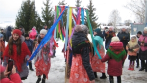 Веселая Масленица собрала жителей села Именево Яншихово-Челлинского сельского поселения