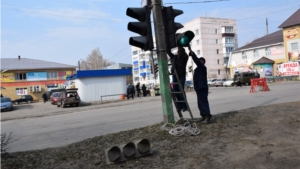 Установка светодиодного светофора на перекрестке ул. М.Жукова - ул. Щербакова