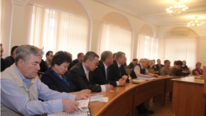 г.Новочебоксарск: на общегородской планерке обсудили предварительные итоги  отопительного сезона и подготовку к летней оздоровительной кампании