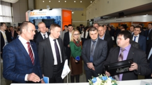 Глава Чувашии Михаил Игнатьев принял участие в торжественном открытии форума «РЕЛАВЭКСПО-2017»