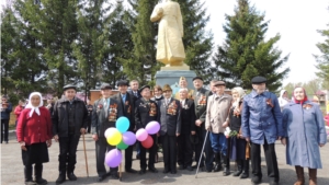 Торжественный митинг, посвященный 72-й годовщине Великой Победы