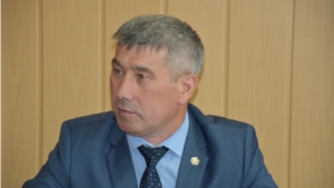 Константин Яковлев провел рабочую встречу с президентом Чувашского национального конгресса Николаем Угасловым