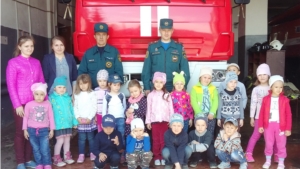 В рамках месячника по пожарной безопасности в образовательных учреждениях