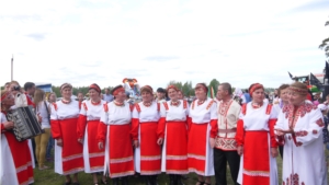 Праздник песни, труда и спорта продолжается