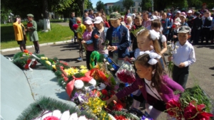 В День памяти и скорби в районе состоялось возложение венков к памятнику «Воин-Победитель»