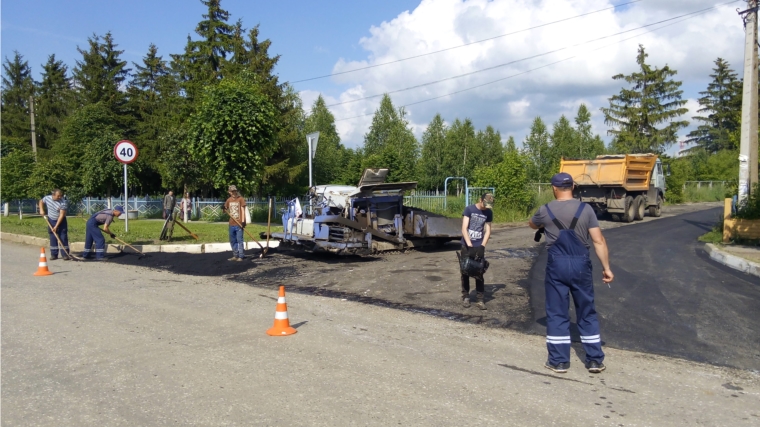 В селе Красноармейское Красноармейского района ведутся работы по ремонту улично-дорожной сети