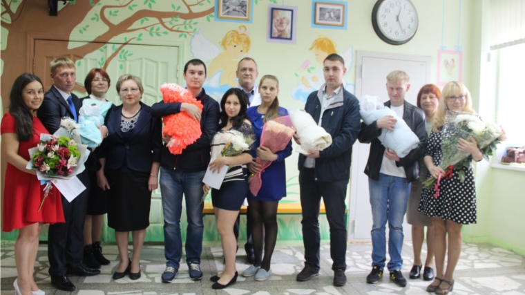 В роддоме Новочебоксарска состоялась торжественная выписка новорожденных