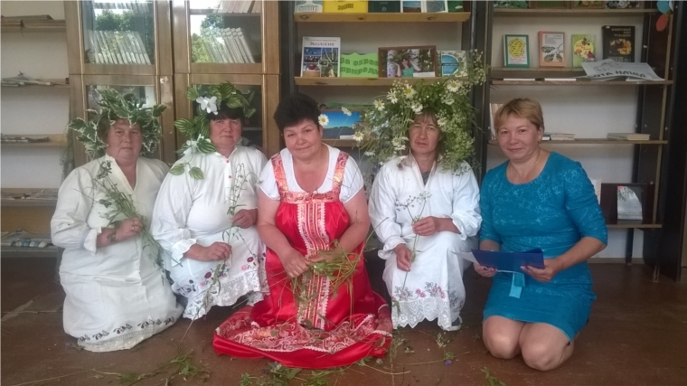 Прошел день семьи, любви и верности в библиотеках Шумерлинского района