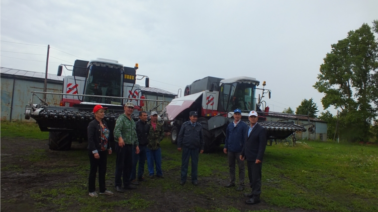 _Комиссия проверила готовность техники к уборке урожая на территории Большеяльчикского сельского поселения