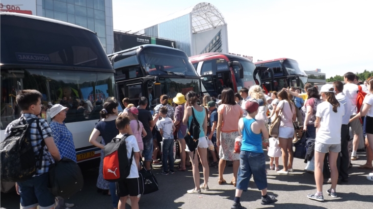 В лагерь на автобусе