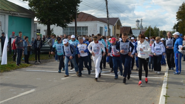 В городе Мариинский Посад состоялся районный этап всероссийского Дня бега «Кросс нации - 2017»
