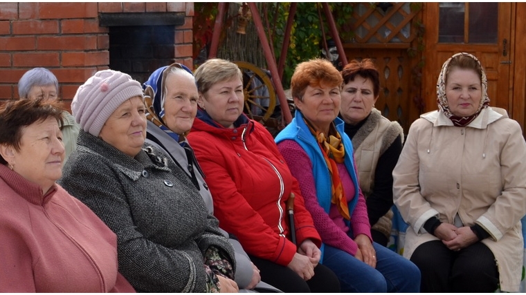 В канун Дня пожилых людей прошла встреча представителей старшего поколения села Порецкое