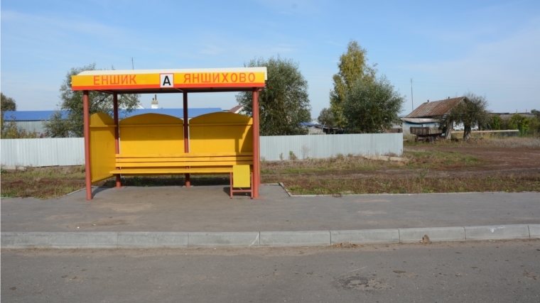 В Батыревском районе ведутся регламентные работы по обслуживанию автомобильных дорог