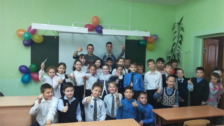 «Университет для детей»: преподаватели и студенты ЧГУ им. И.Н. Ульянова провели интерактивные занятия с учащимися школы № 31 г. Чебоксары
