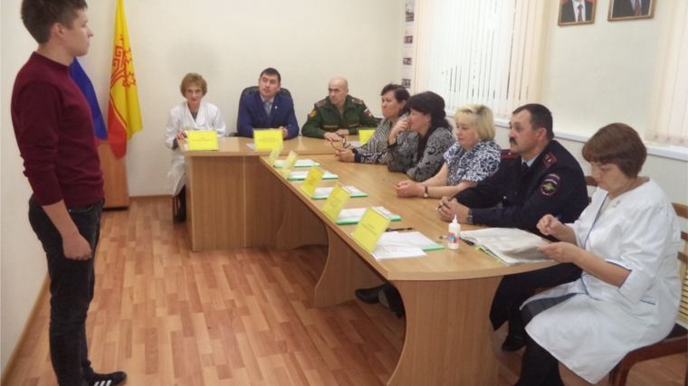 Состоялось заседание осенней призывной комиссии по Янтиковскому району