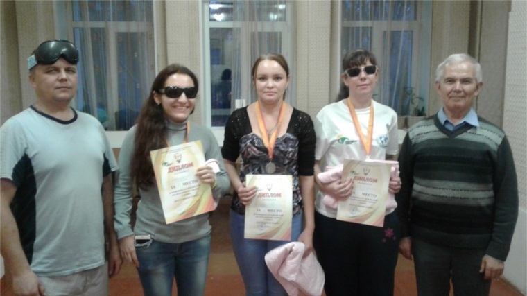 Цивиляне среди победитетей чемпионата Чувашской Республики по спорту слепых (настольный теннис)