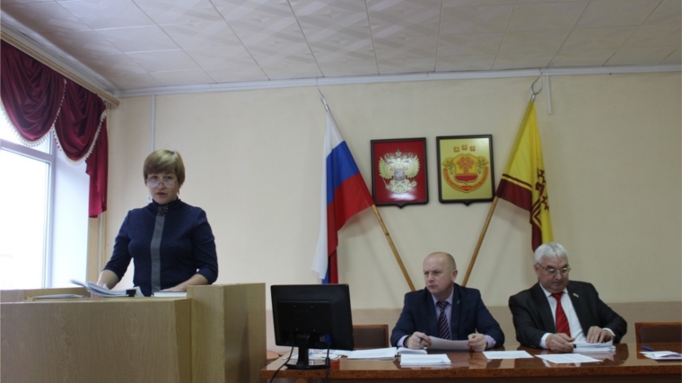 На двадцать четвертом внеочередном заседании Ядринского районного Собрания депутатов уточнены параметры районного бюджета на 2017 год